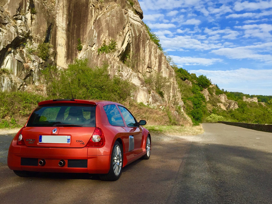 v6 auvergne.jpg