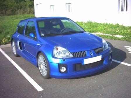 Clio V6 1b.jpg