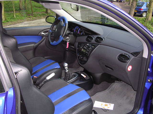 2006_0426focusrs060005.JPG