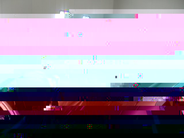 2418295319_1.jpg