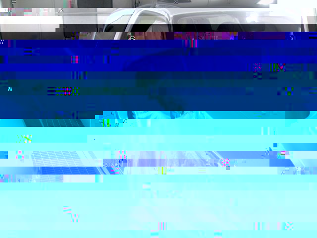2418326443_1.jpg