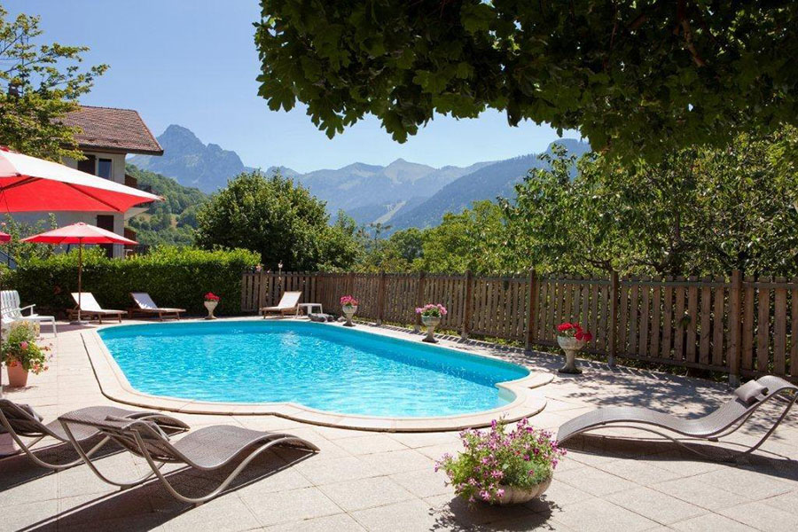 hotel piscine.jpg