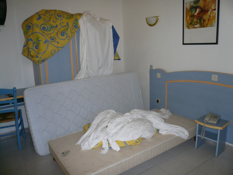 notre chambre.JPG