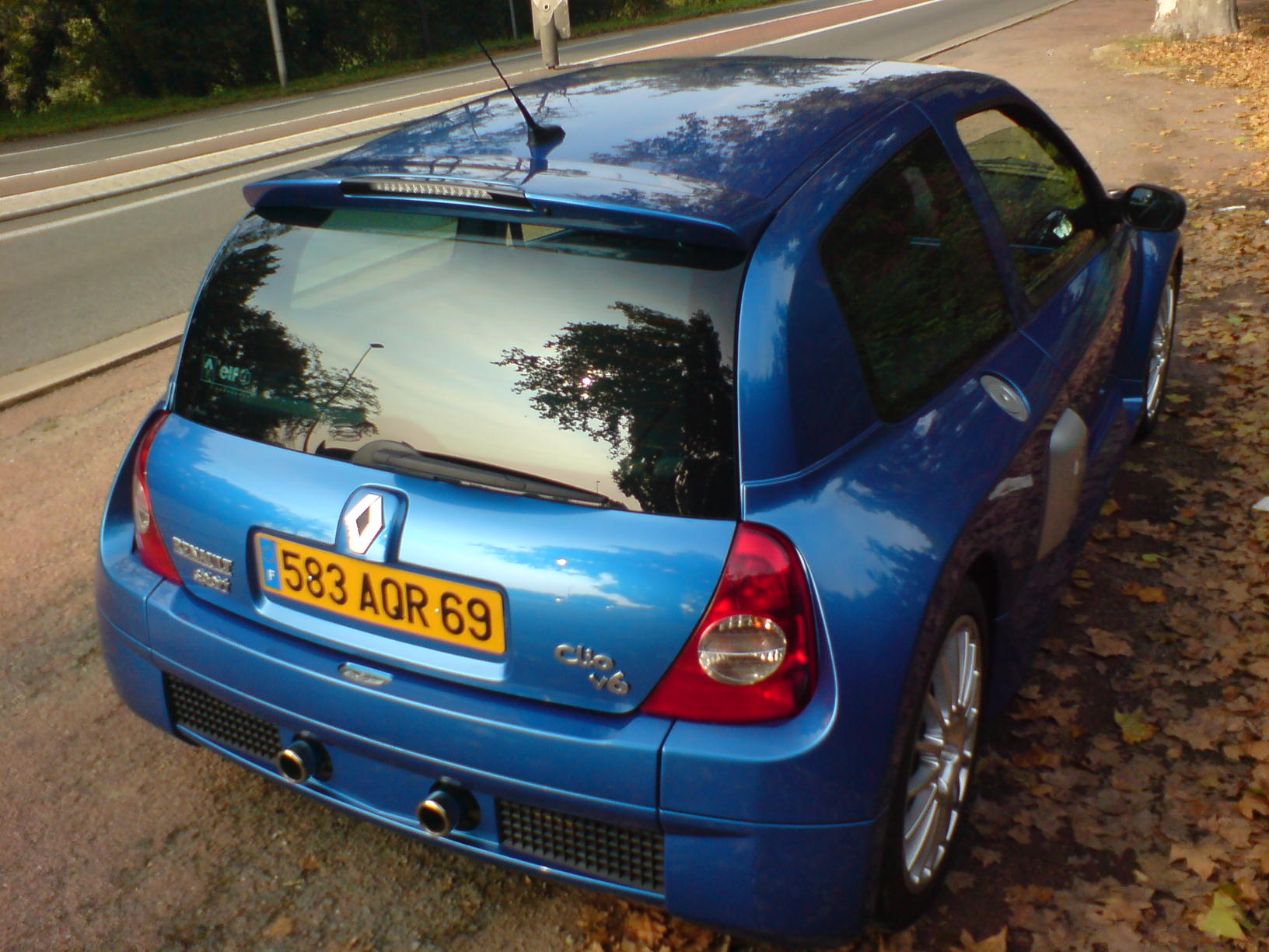 clioV6 006.jpg